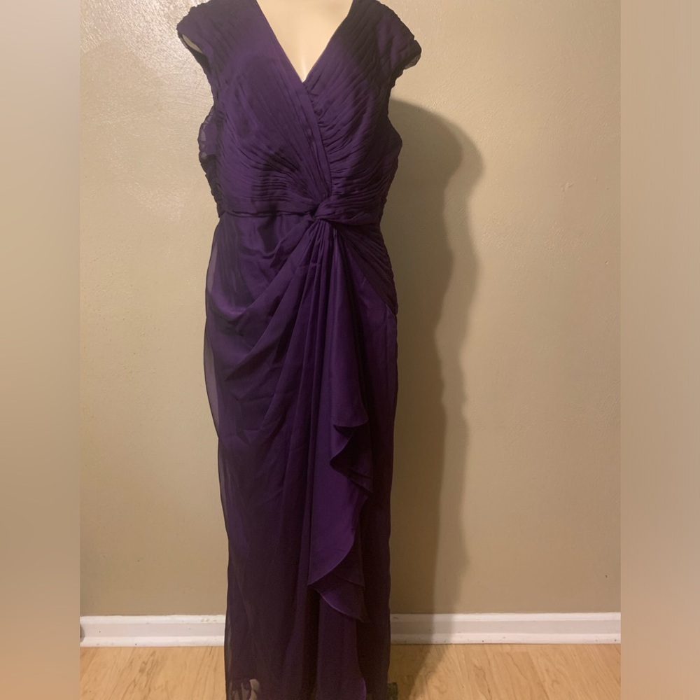 Adrianna Papell size 14P purple plum evening cocktail wedding maxi dress